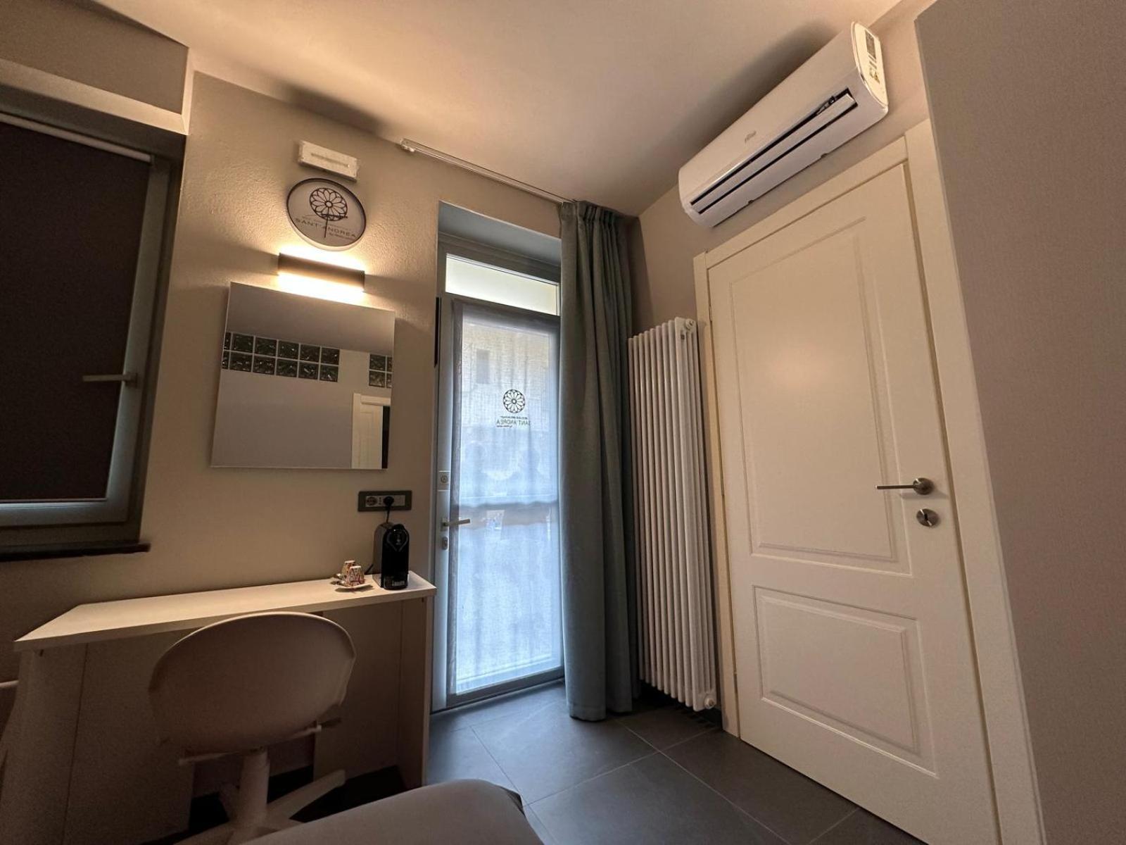 Apartmán S. Andrea Vercelli Exteriér fotografie